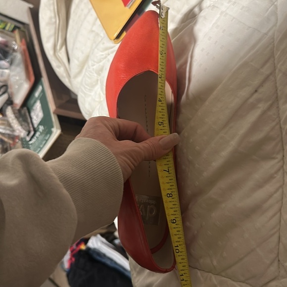 DV by Dolce Vita Red Leather Pointed Toe Heel Classic Chic Women Size 10 Holiday - Picture 11 of 12